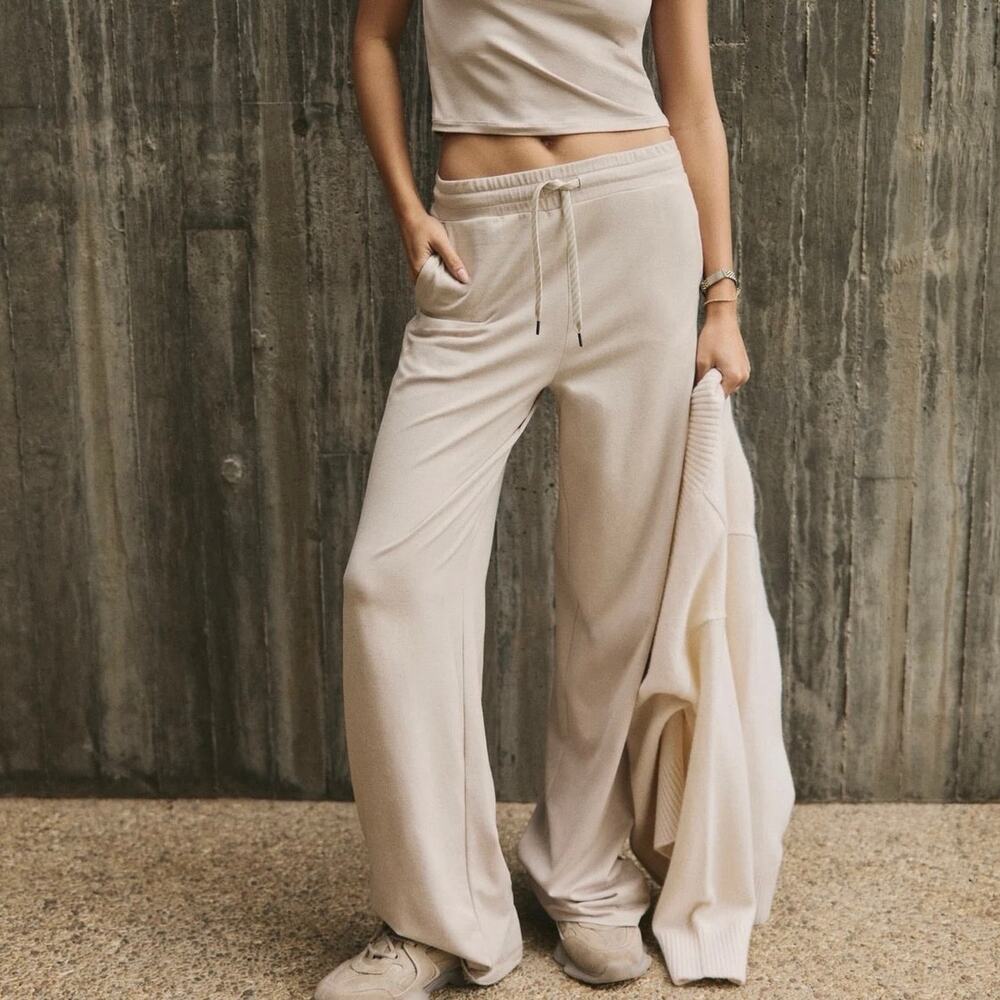 Vuori Halo Essential Wideleg Pant S